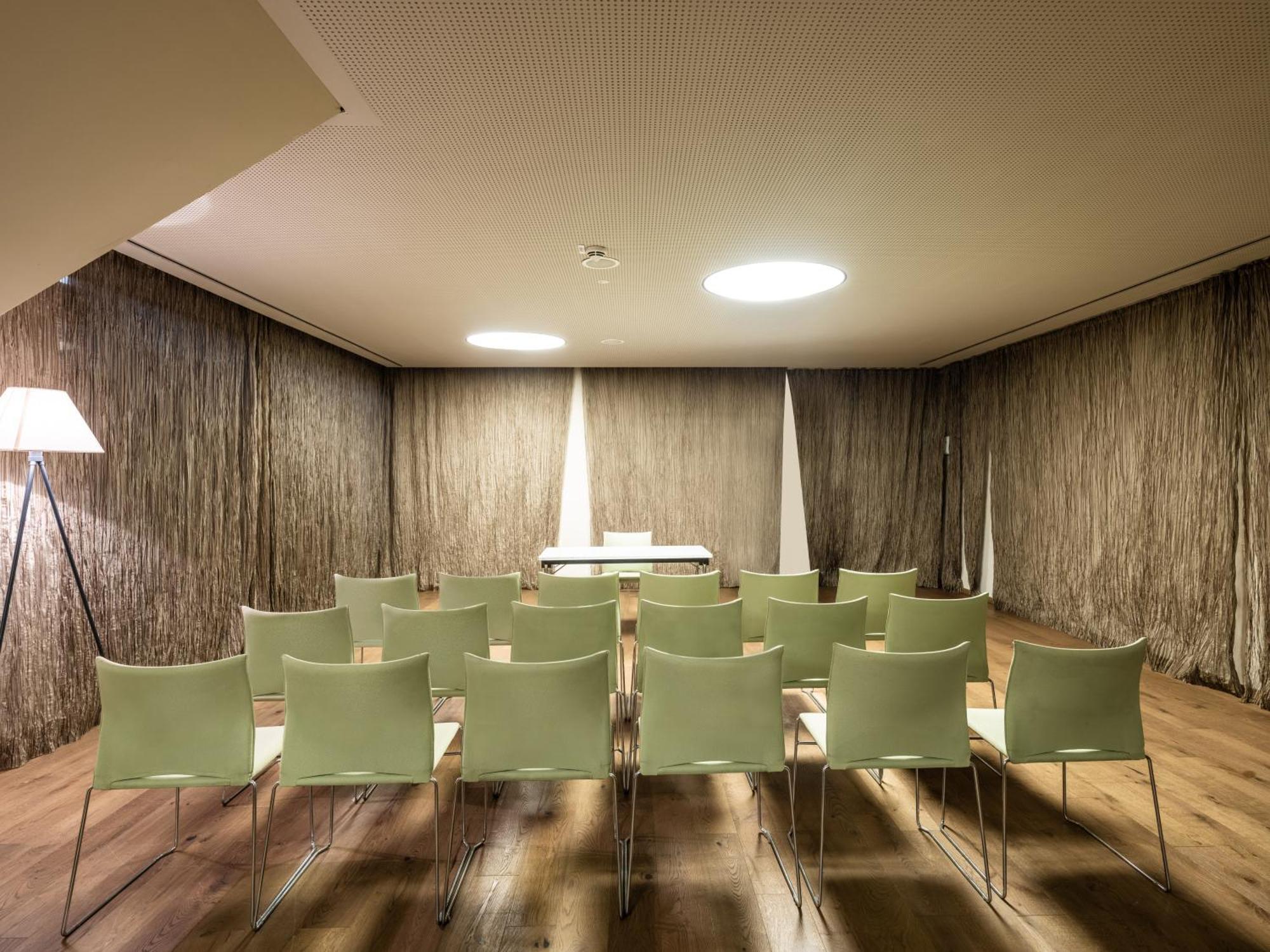 Falkensteiner Family Hotel Sonnenalpe Зонненальпе-Насфельд Экстерьер фото