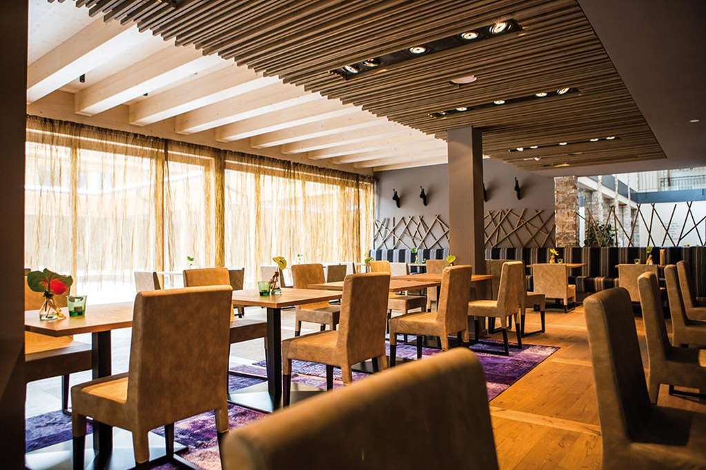 Falkensteiner Family Hotel Sonnenalpe Зонненальпе-Насфельд Интерьер фото